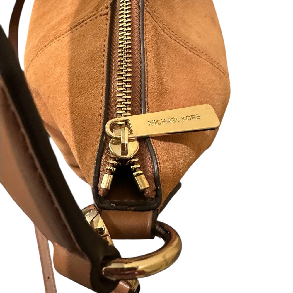Michael Kors Euc Brooke Medium Suede Shoulder/Buc… - image 7